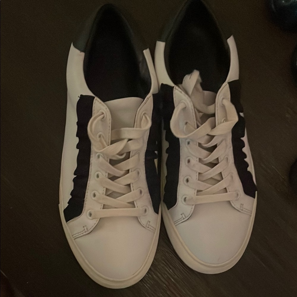 Tory Burch Sneakers